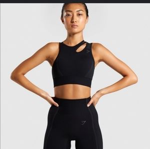 Black gymshark sports bra